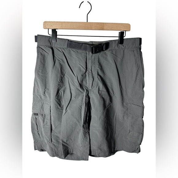 Eastern Mountain Sports Other - Eastern Mountain Sports EMS Men’s Cargo Hiking Shorts Gray Size 36